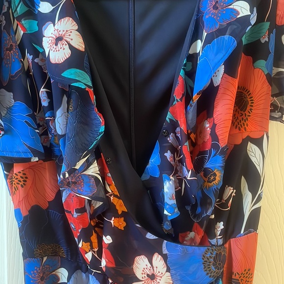 EUC- Lane Bryant wrap dress - Picture 2 of 7